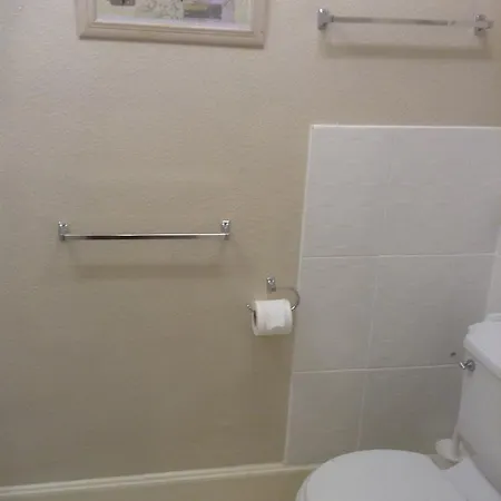 Pensión Bridgefoot 3*